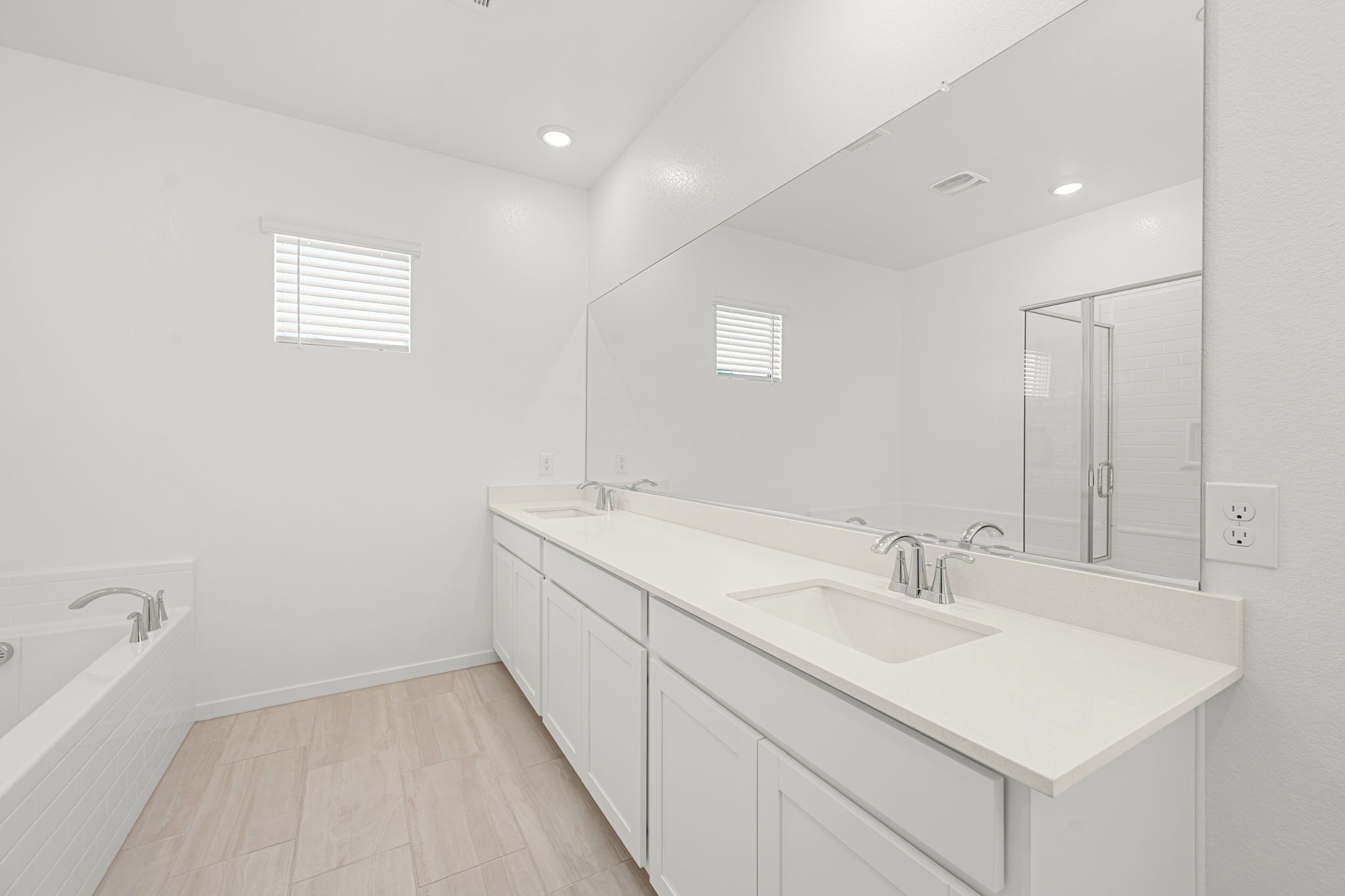 25 web or mls Lennar  3387 DANCING WATERS ST  25
