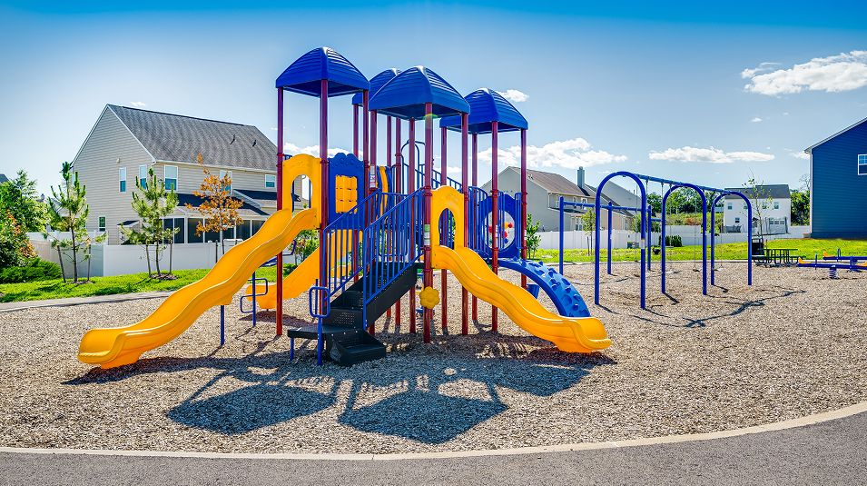 Shenandoah Springs Amenity Tot Lot 9of15