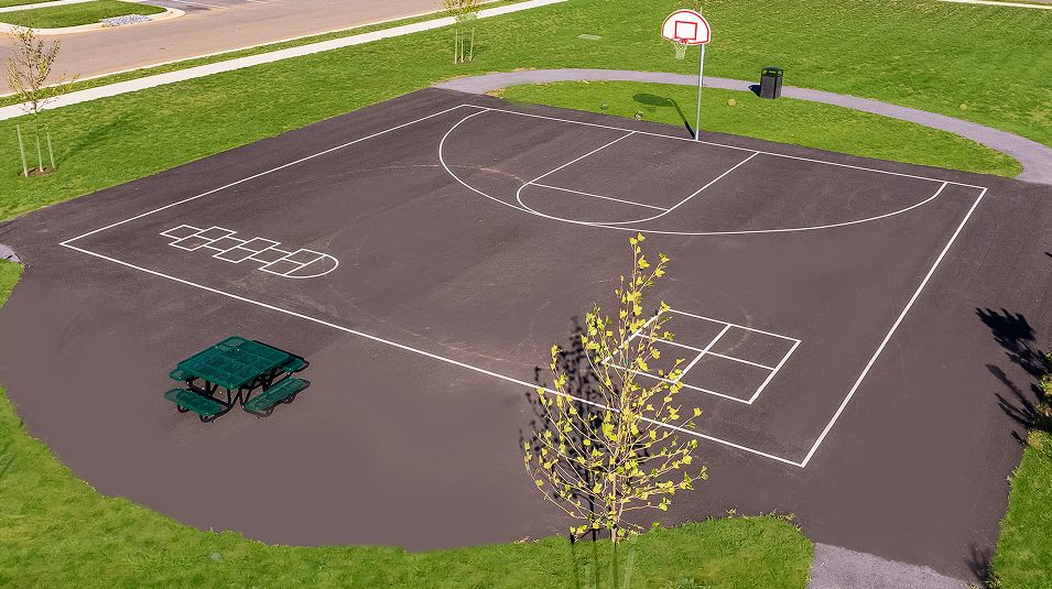 Shenandoah Springs Amenity Sports Court 2of9