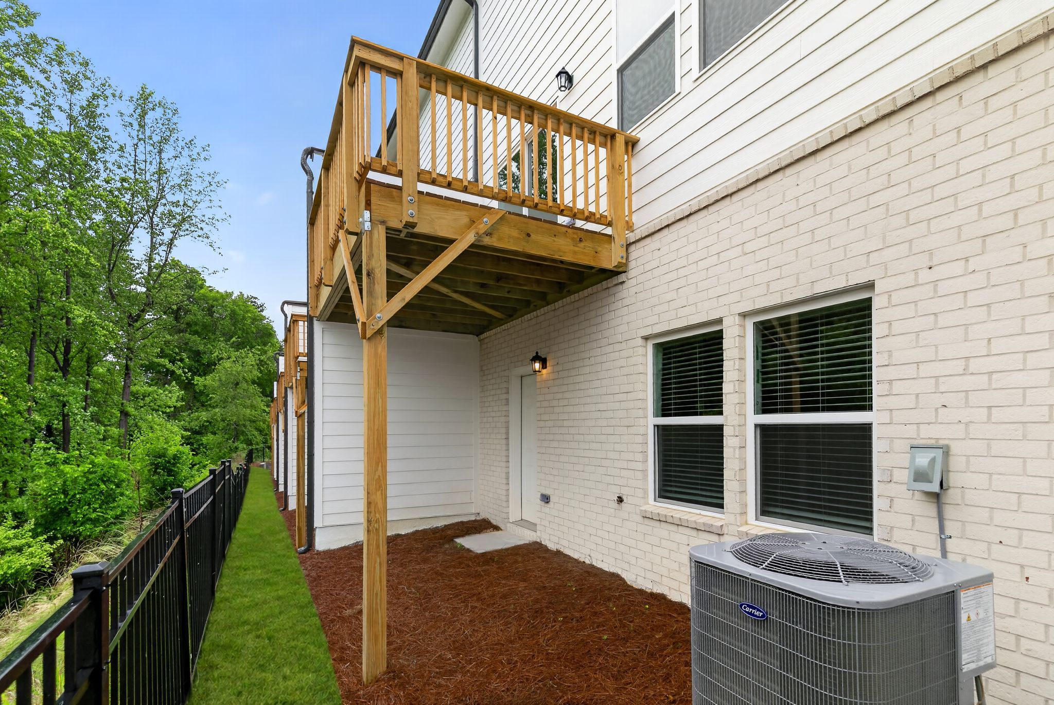 Townsat Creekside Hawkinswbasement 4