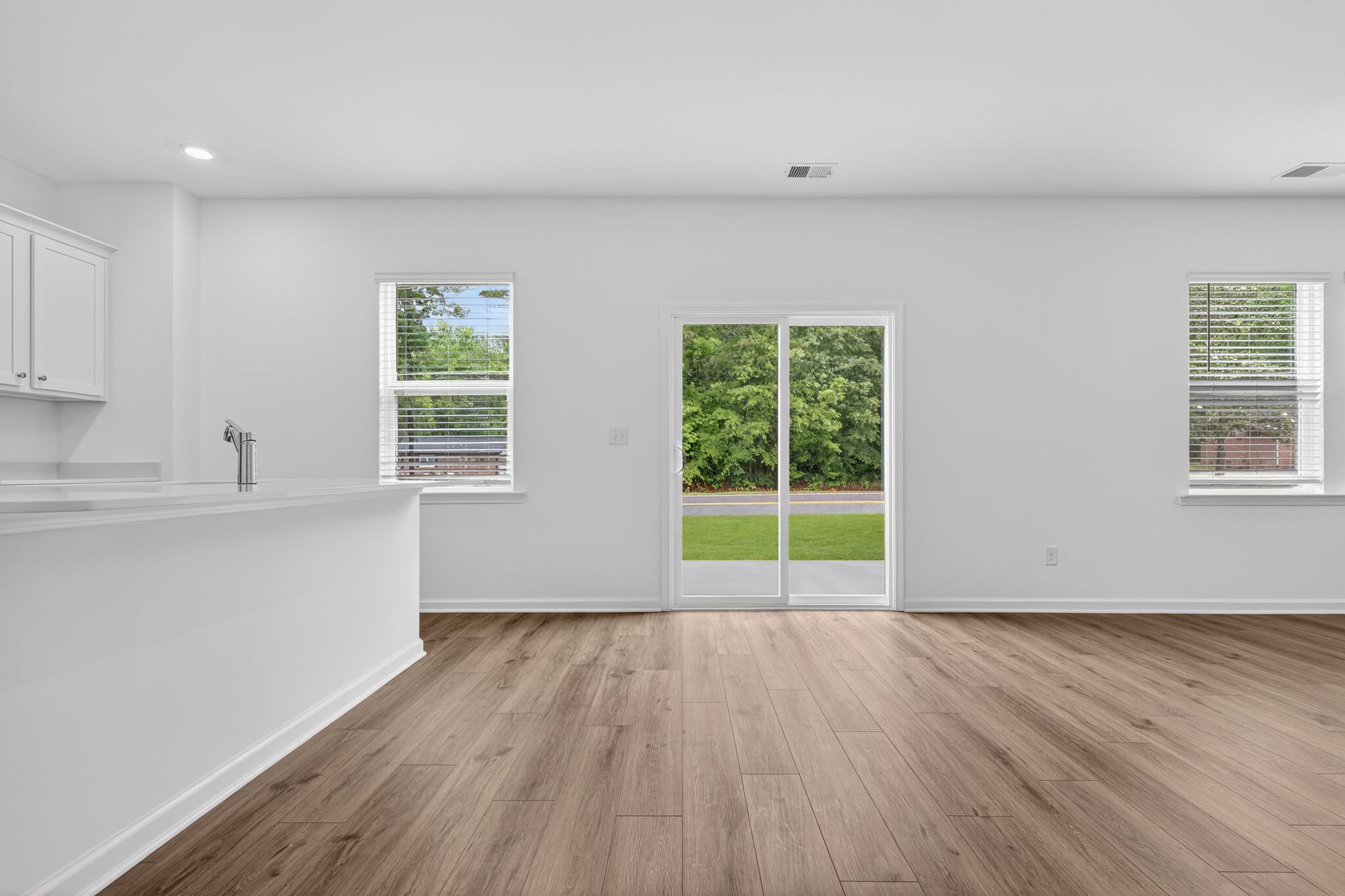 Lexington Meadows Hansom 8