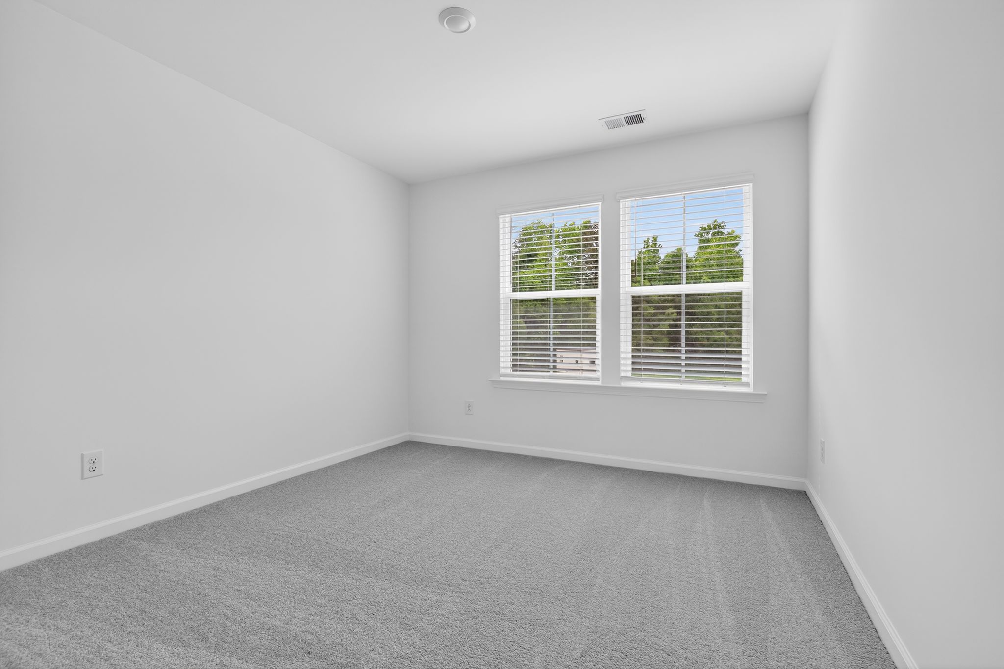 Lexington Meadows Hansom 13