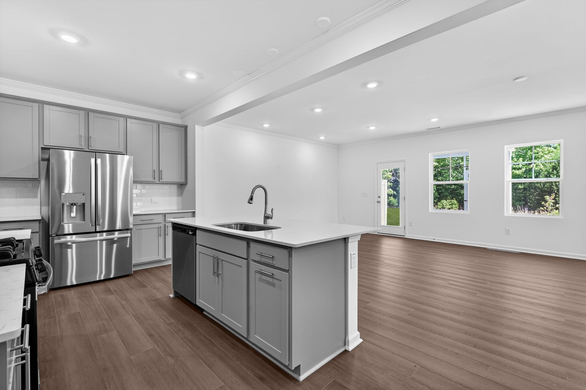 16 1108 Barred Owl Trl Kitchen 8034