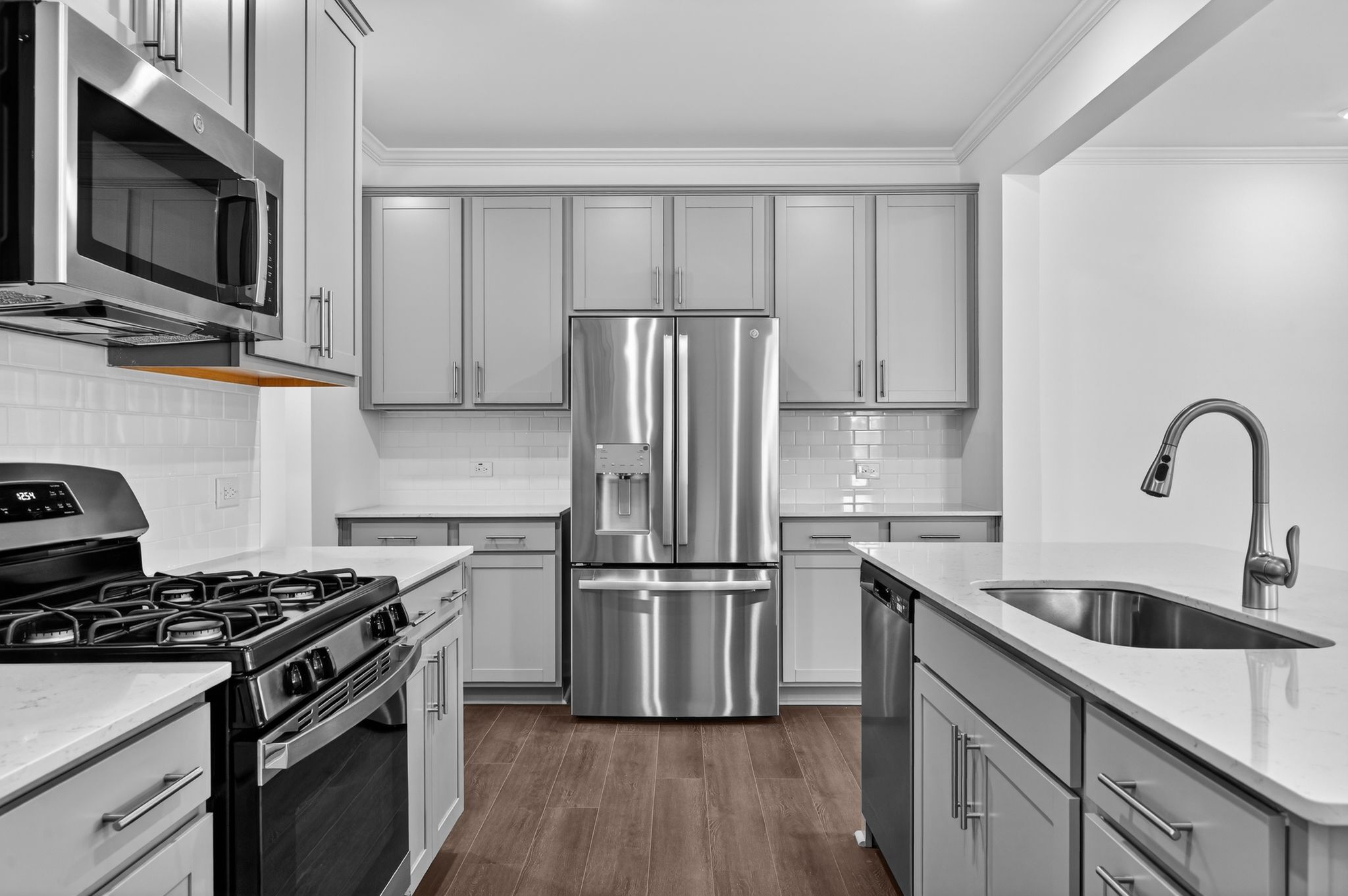21 1108 Barred Owl Trl Kitchen 8047
