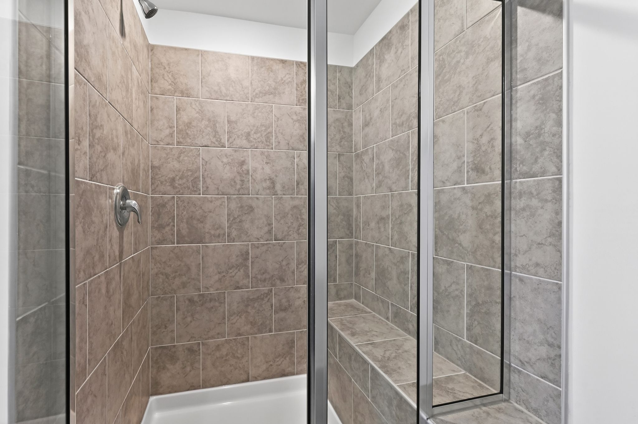 26 1108 Barred Owl Trl Bathroom 8088