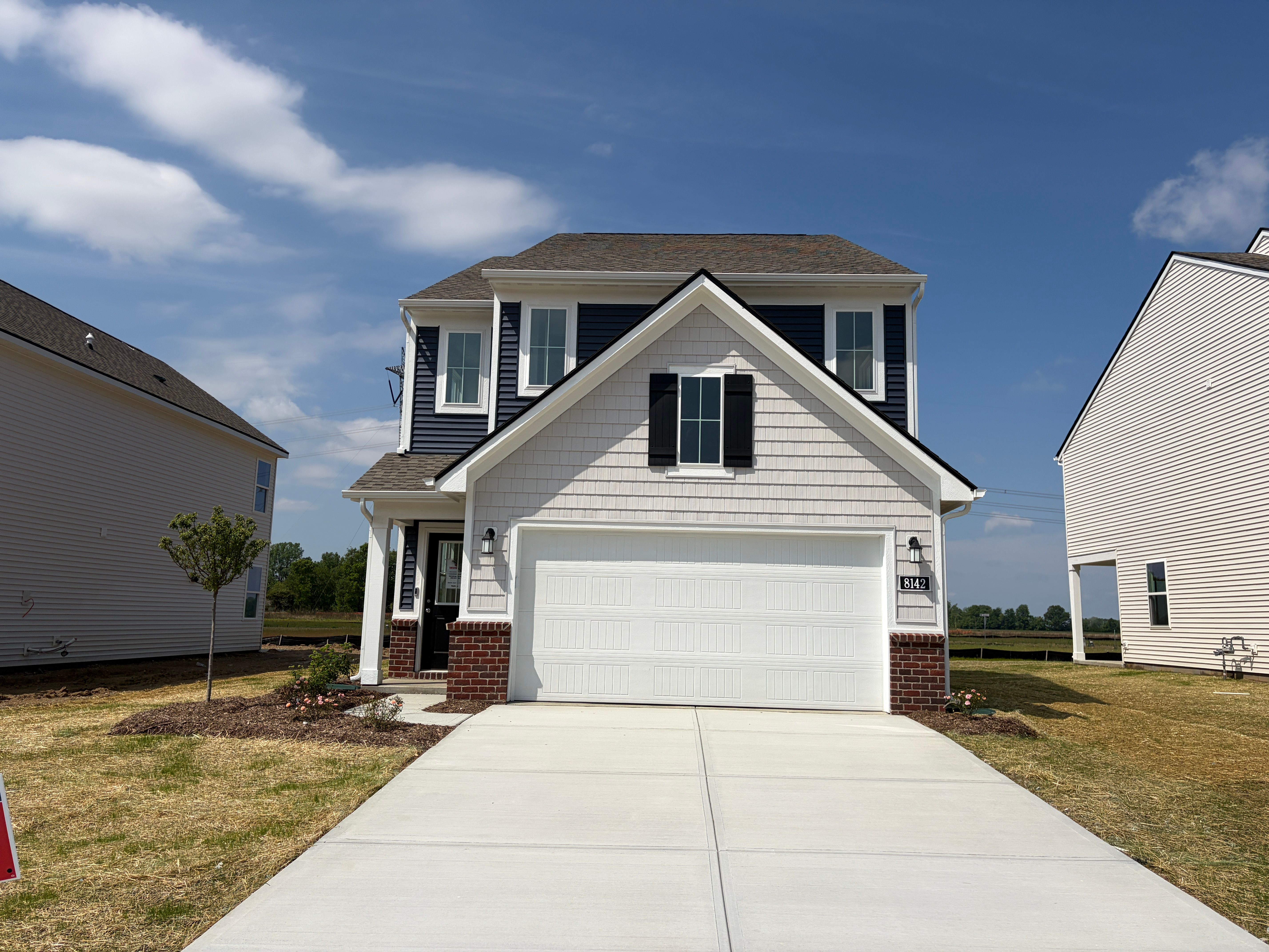 Trenton II - The Ridge at Fall Creek - The Ridge at Fall Creek Cottage: Pendleton, Indiana - Lennar