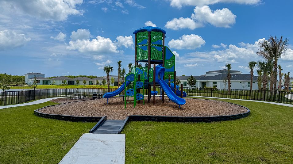 Seagrove Amenity Playground 1of3