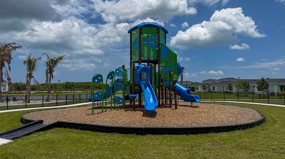 Seagrove Amenity Playground 3of3