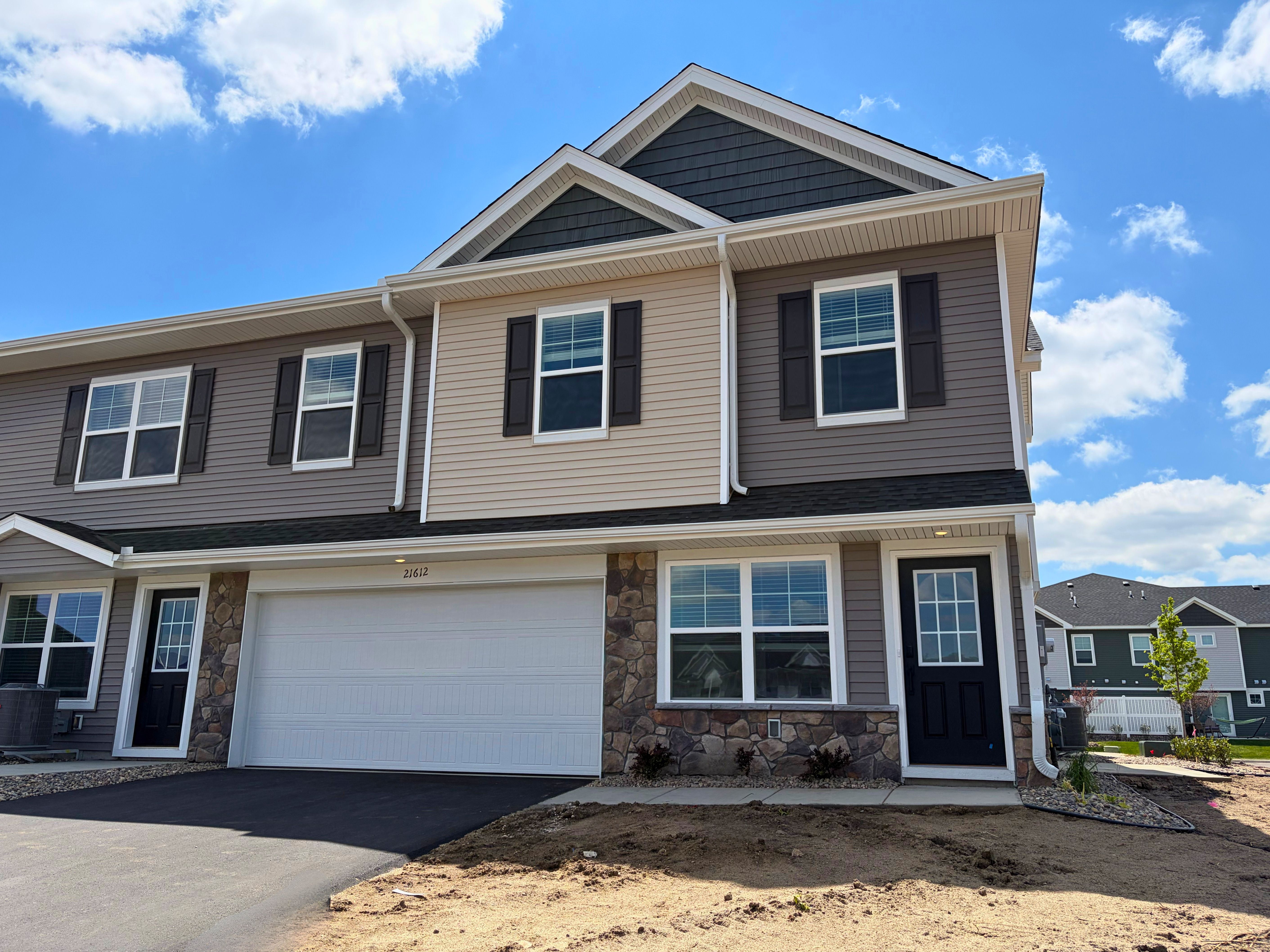 Franklin - Vermillion Commons - Colonial Manor Collection: Farmington, Minnesota - Lennar