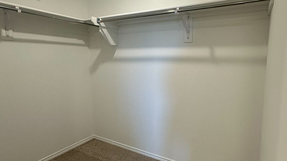 Shawnee Meadows 40931 Alpine Meadow Drive Primary Closet
