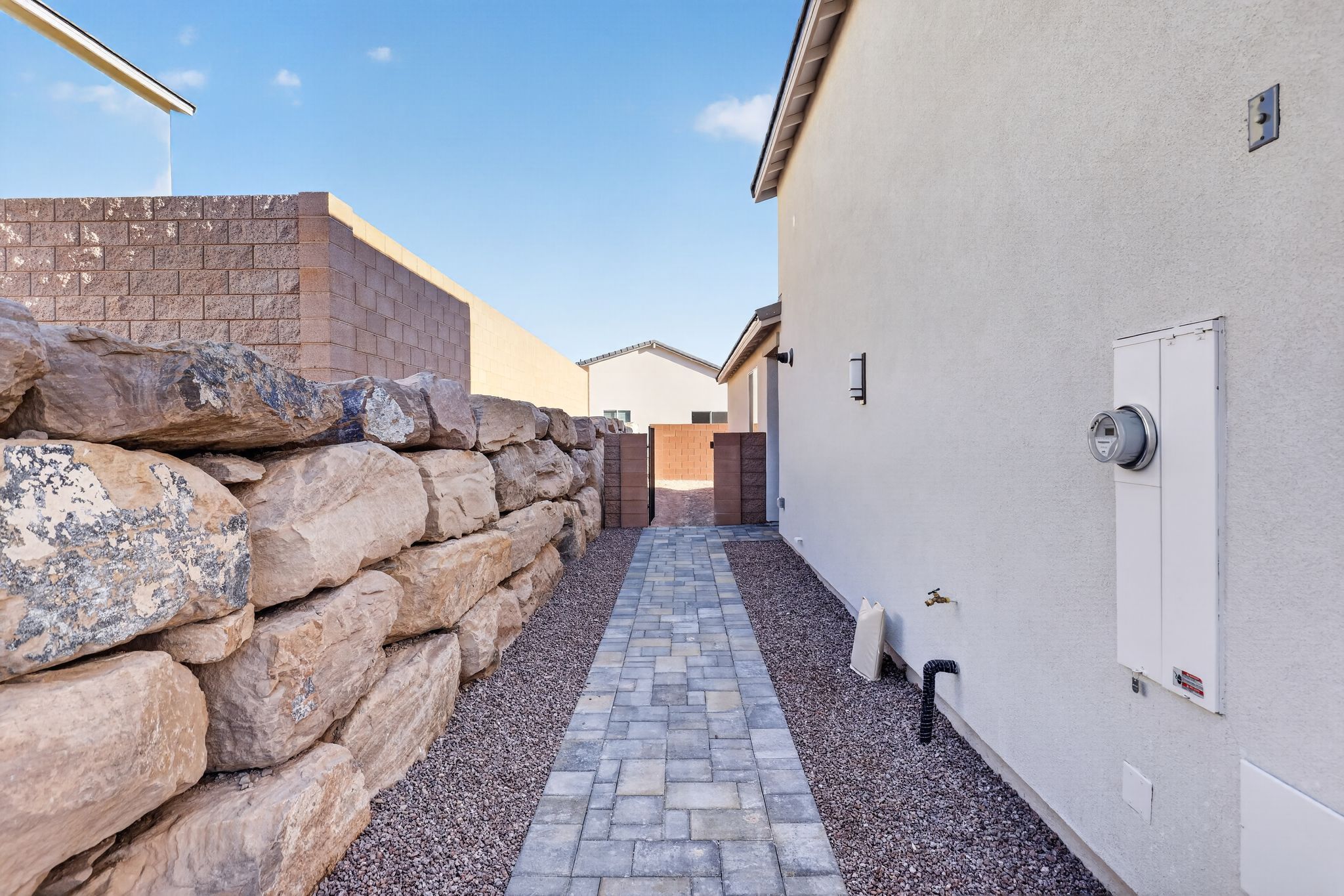 06 3054 W Orco Ln St George UT 84770 Exterior  I0 A3281