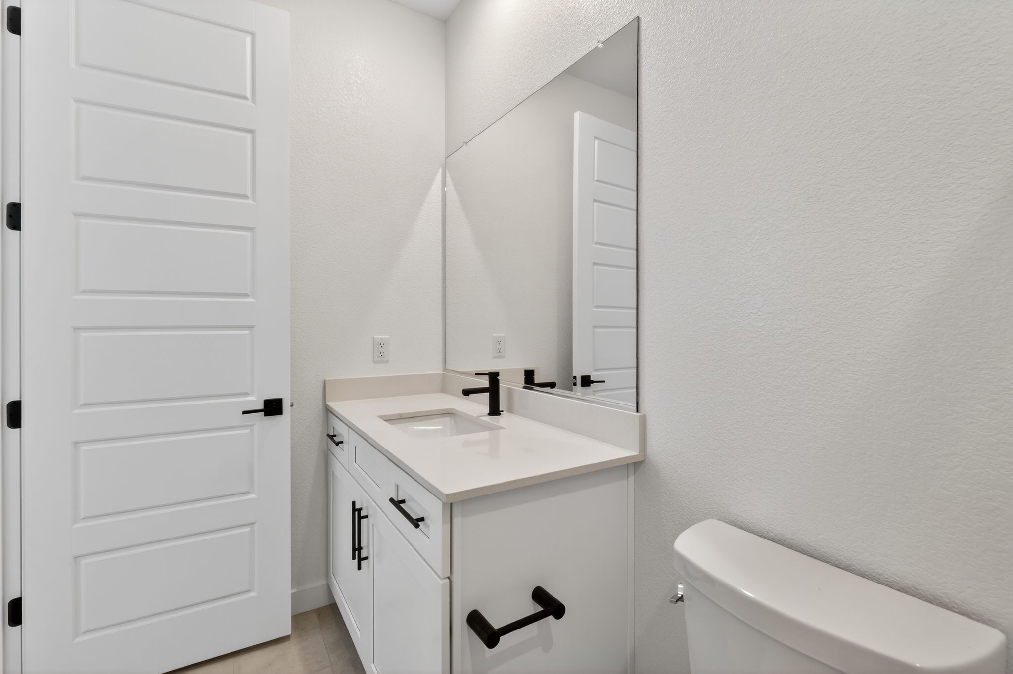 23 3054 W Orco Ln St George UT 84770 Bathroom  I0 A3494