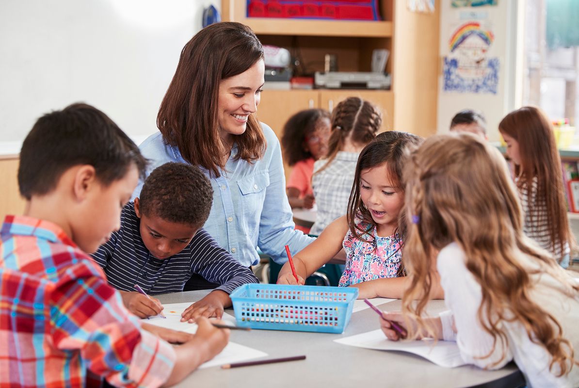 N Pic School Elementary Classroom Teacher Students