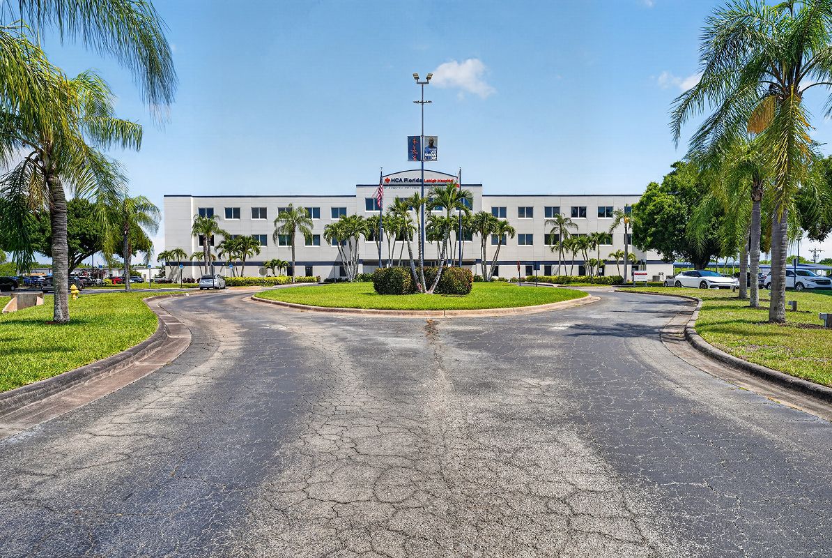 FTM Lehigh Acres HCA Florida Lehigh Hospital Medical Campus 2of2