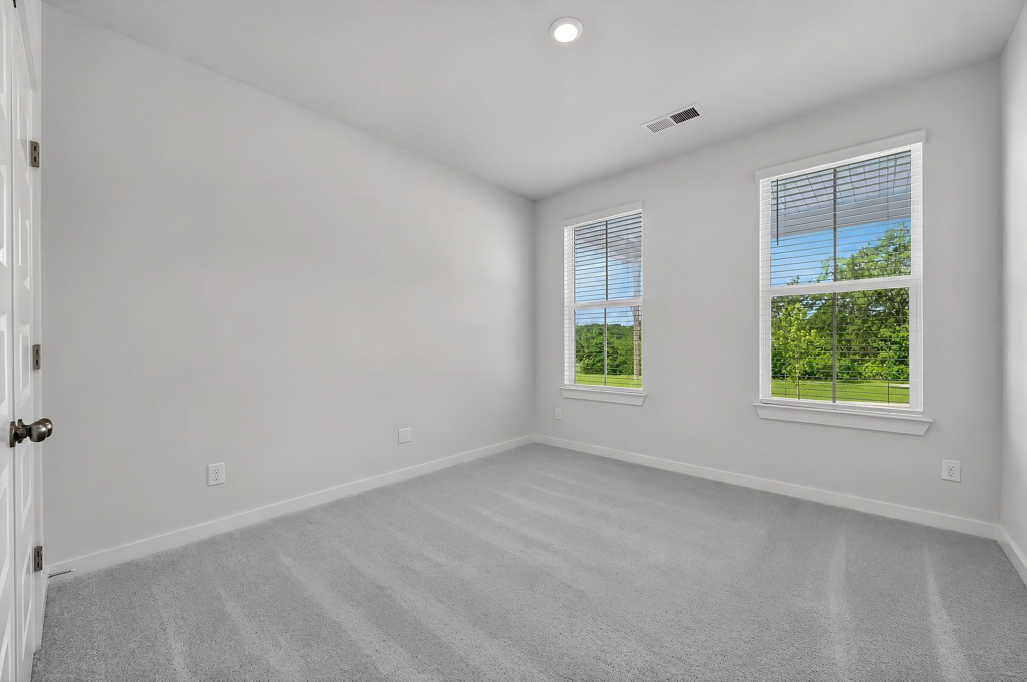 Knoll Creek Hawthorne 5