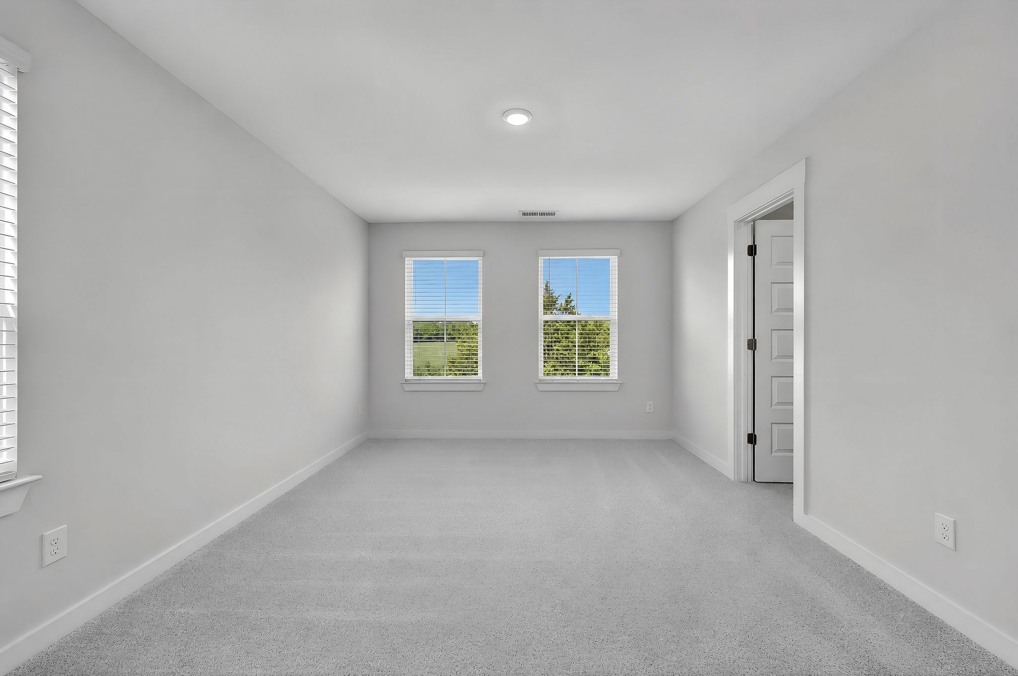 Knoll Creek Hawthorne 8