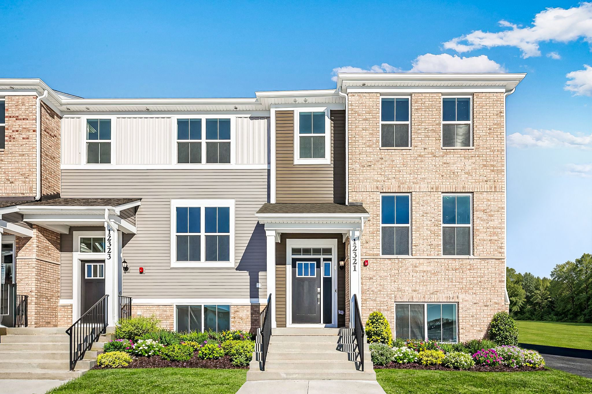 Chatham - Regency Square - Urban Townhomes: Huntley, Illinois - Lennar