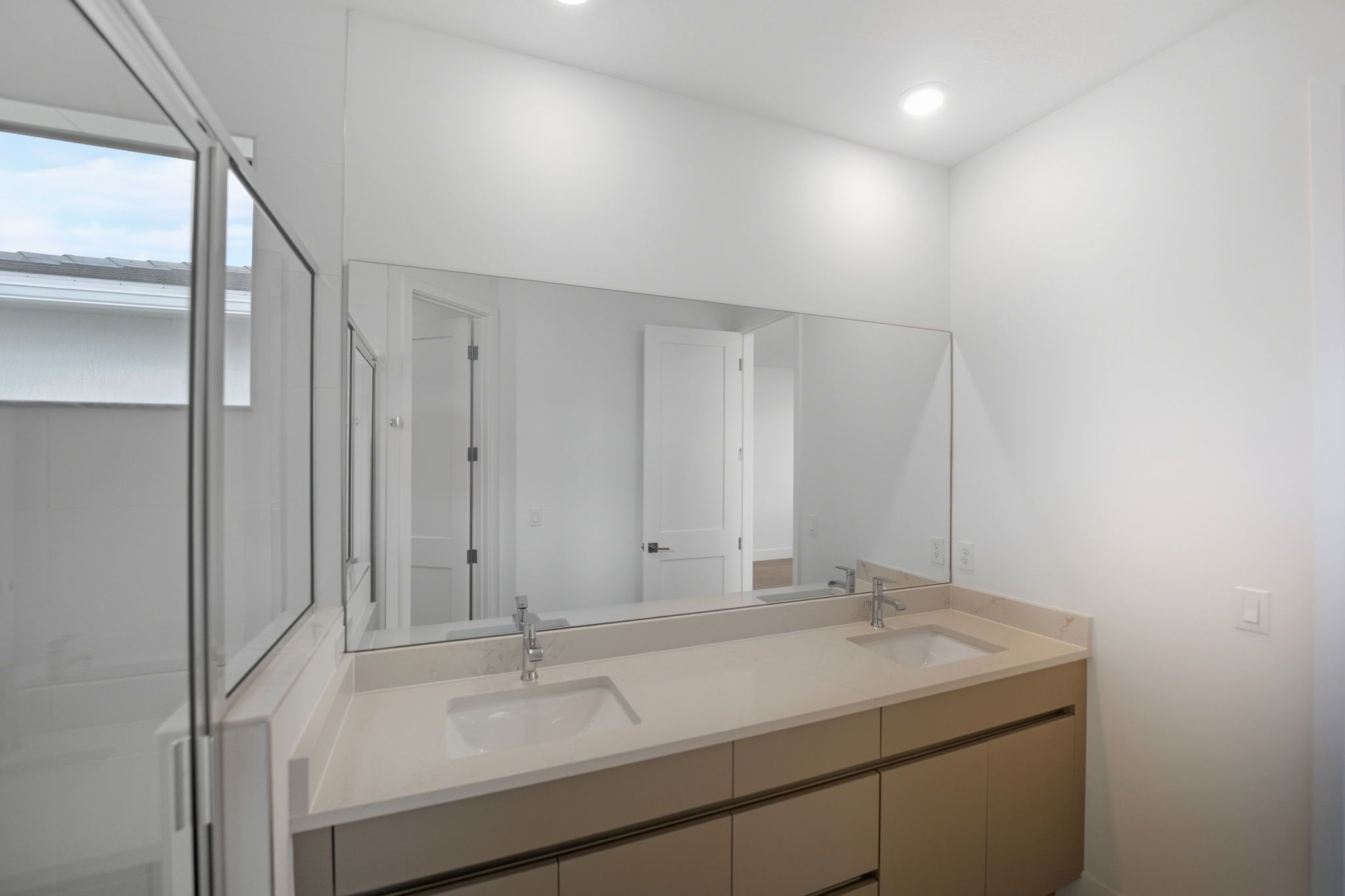 Whitmore Estates Versailles Bath5 F2