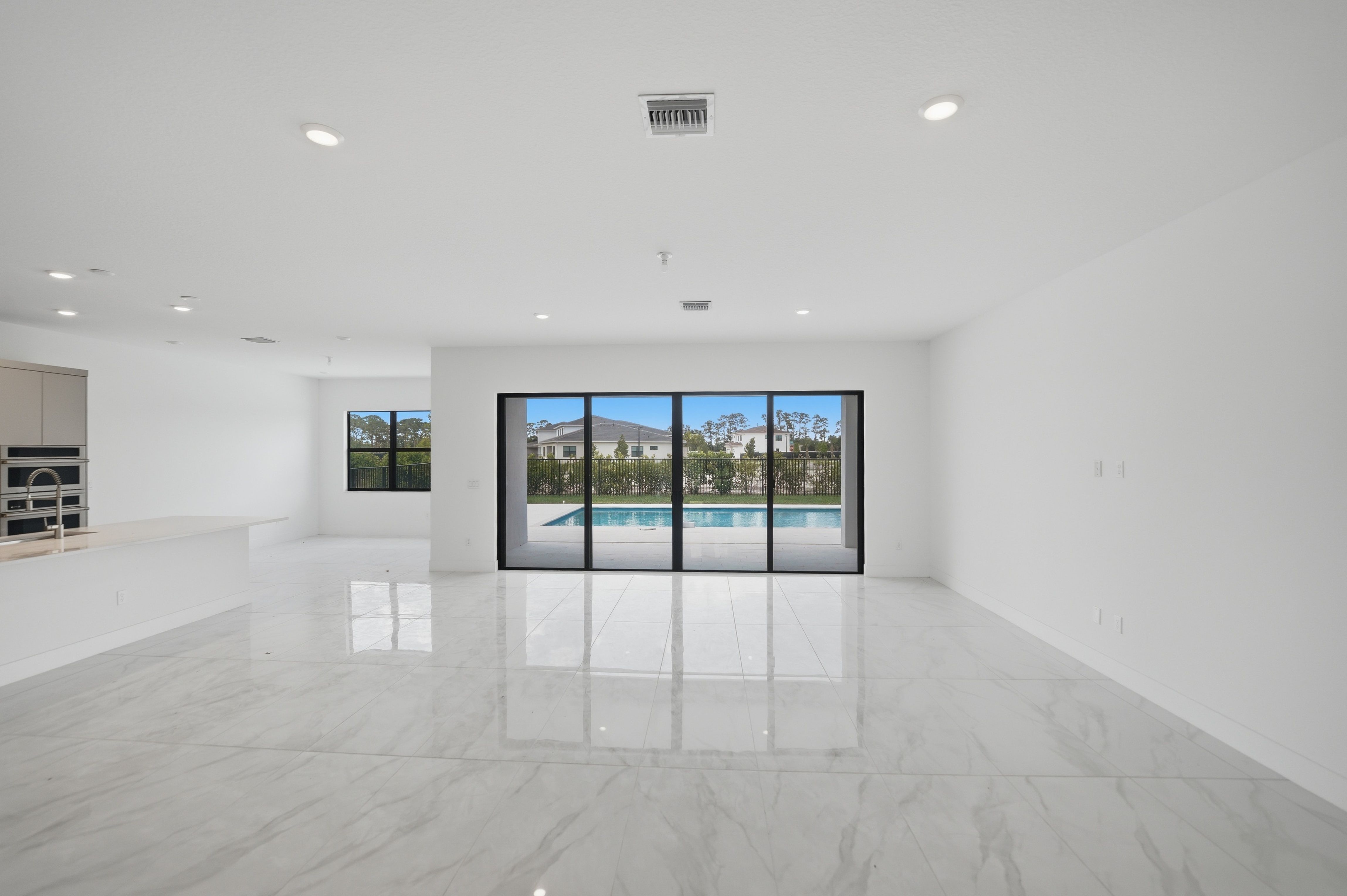 Kensington Whitmore Estates Versailles QMI H S123 Living Room 2of3
