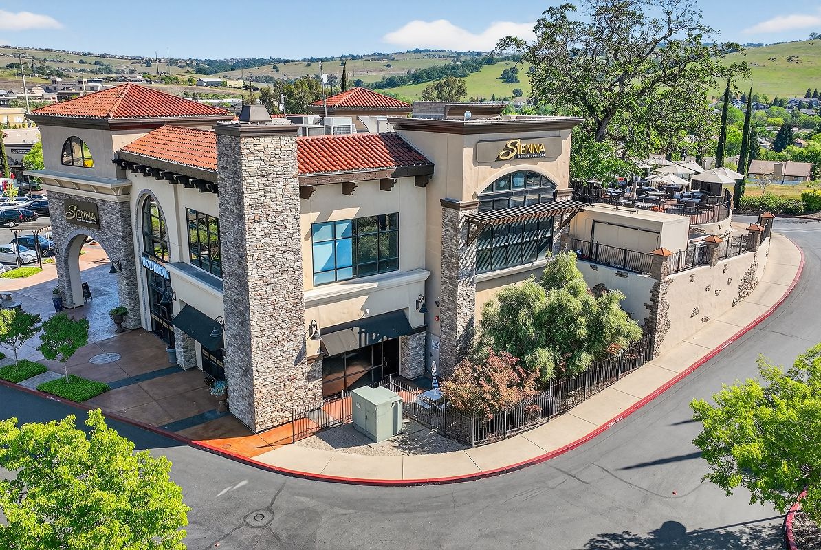 El Dorado Hills Montano Shopping Center Sienna Restaurant