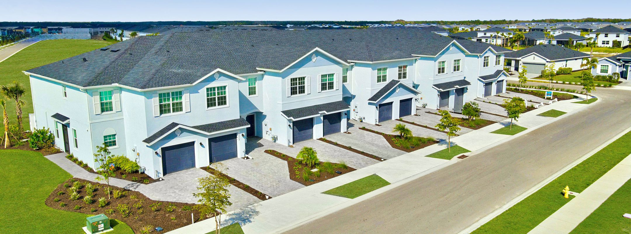 Townhomes Tuckers Cove Exterior