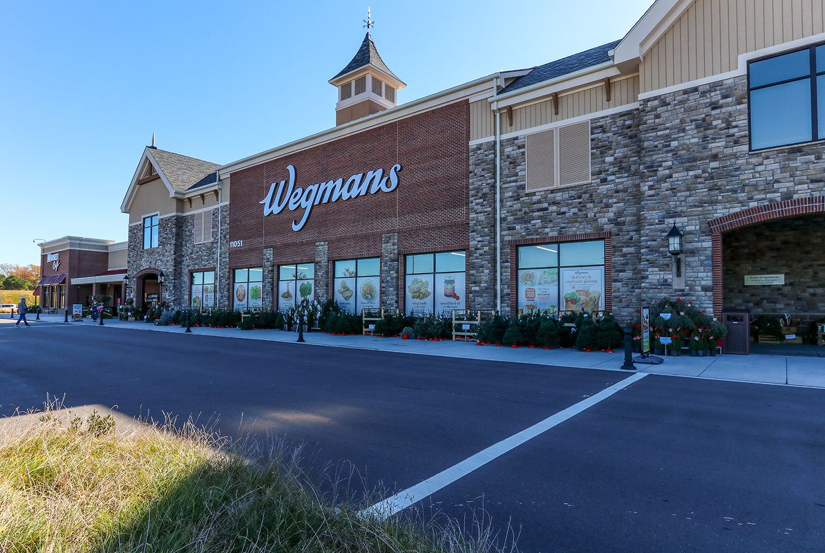 Rosedale pic Shopping Wegmans