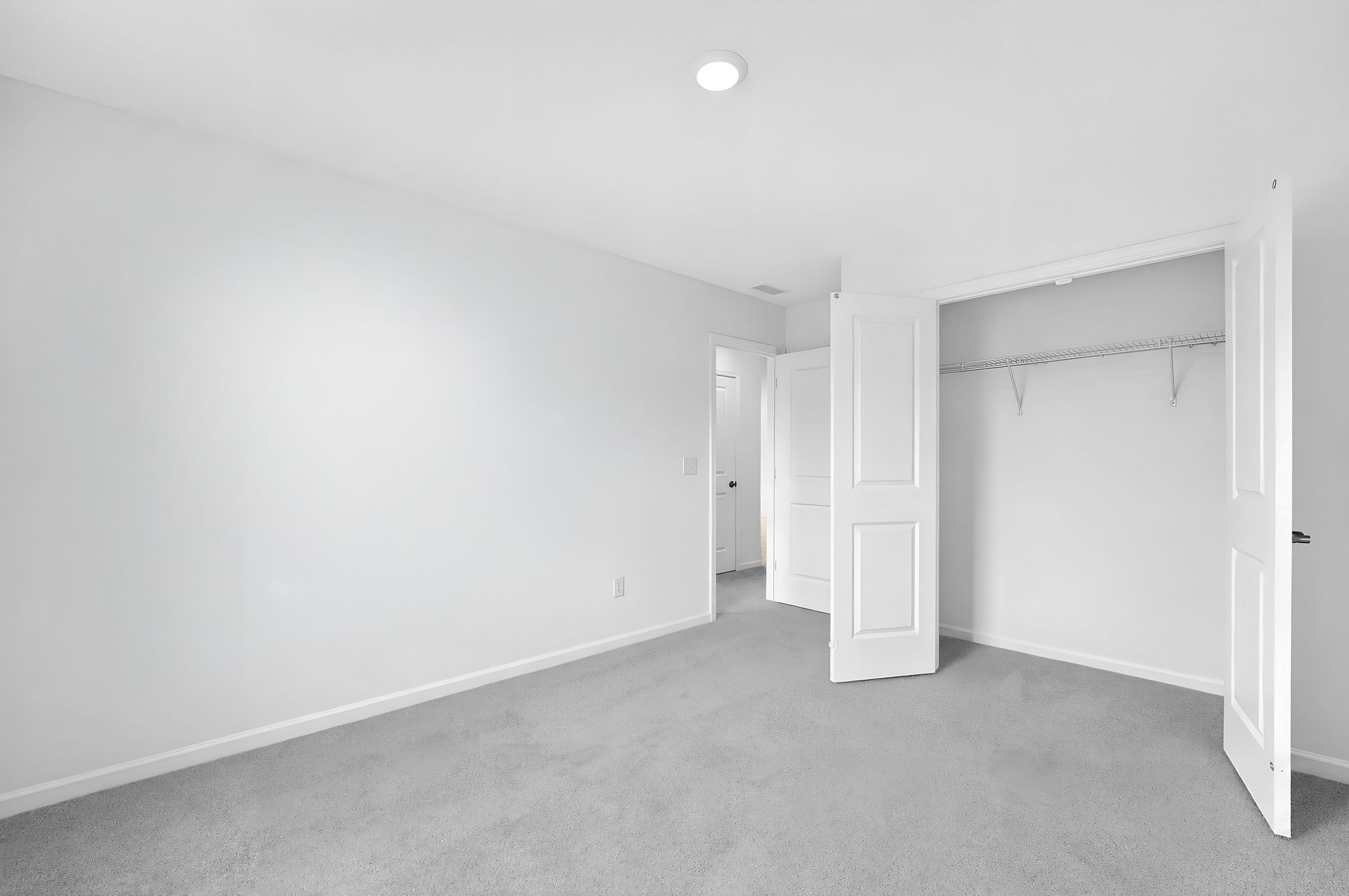 Redhawk Walk Westbury Basement 15