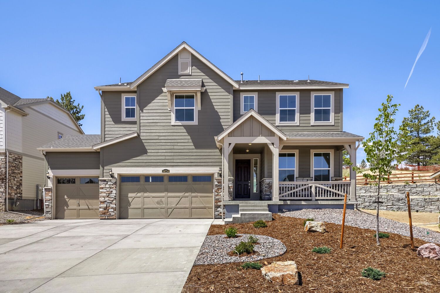 24734 E Kettle Ct   Web Quality   001   01 Exterior Front