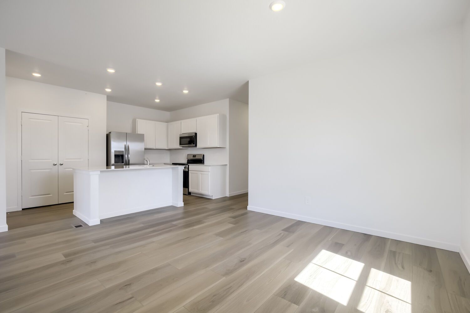 6186 Drum Pl Nook