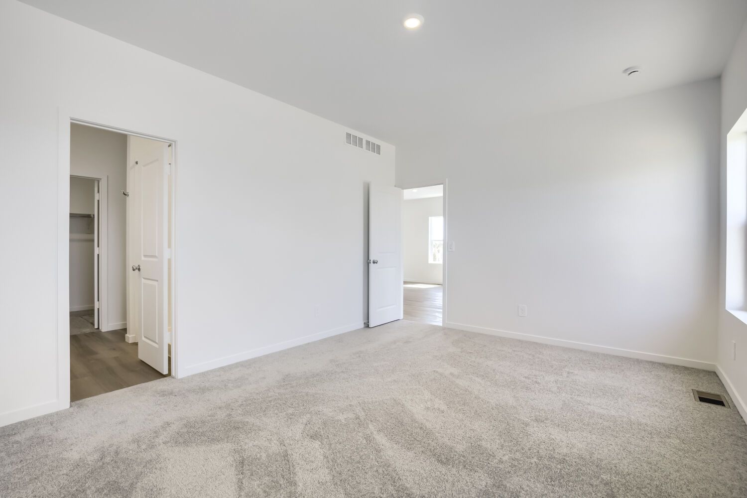 6186 Drum Pl Owner's Suite 2