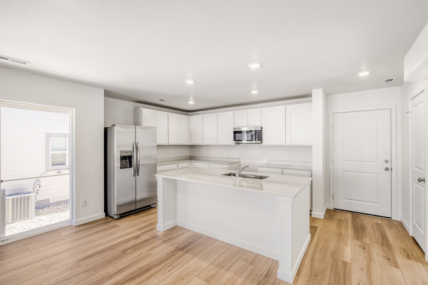 9130 Coal Cart Ln Kitchen