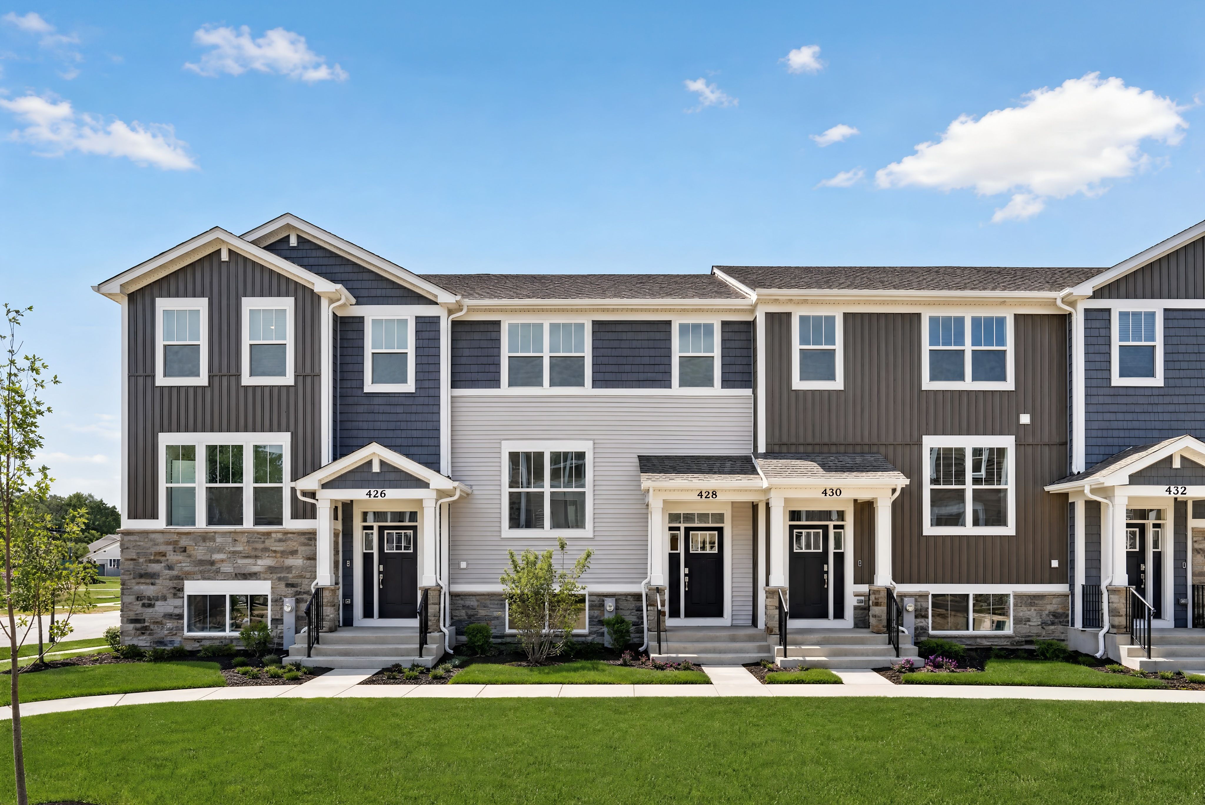 Amherst - Oaks of Volo - Urban Townhomes: Volo, Illinois - Lennar