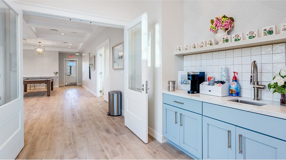 Edenbrooke Amenity Clubhouse Interior Coffeebar 2of3 5 21 25