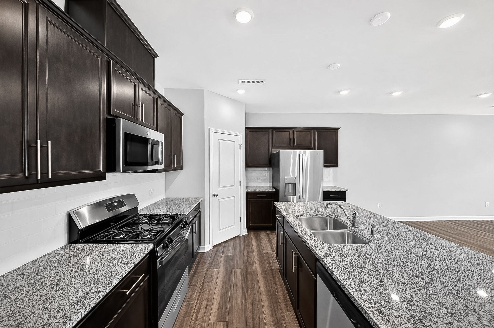 Rosedale Sutton 9