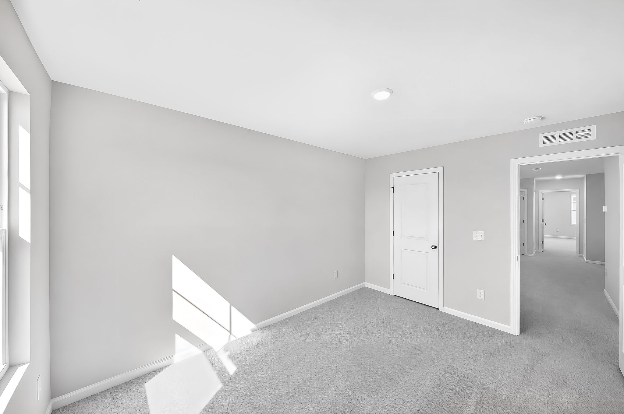 Rosedale Sutton 24