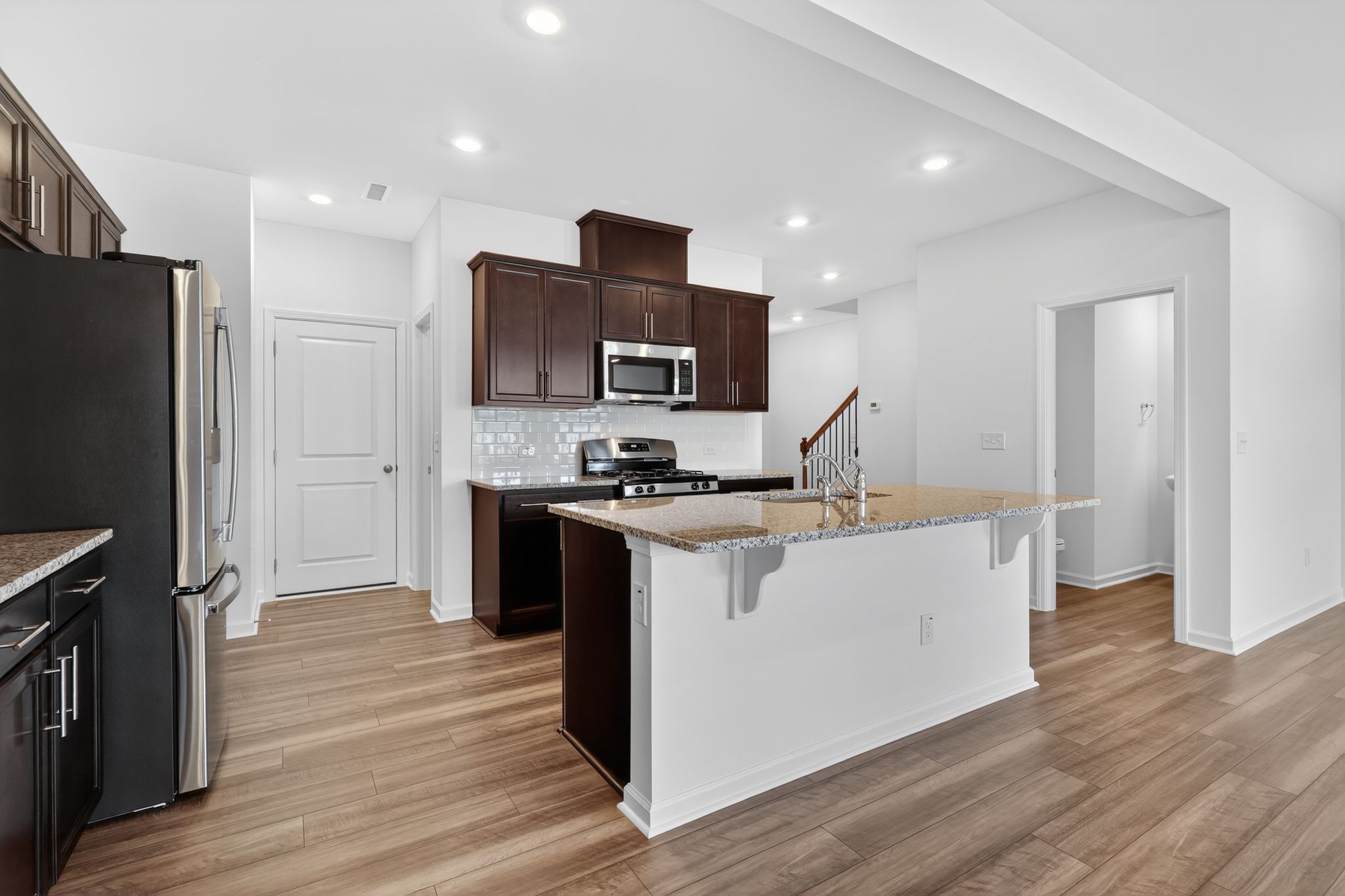 17 1121 Barred Owl Trl Kitchen  153