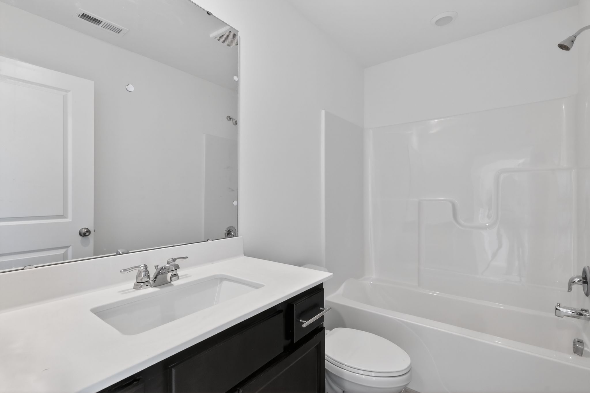 32 1121 Barred Owl Trl Bathroom  006