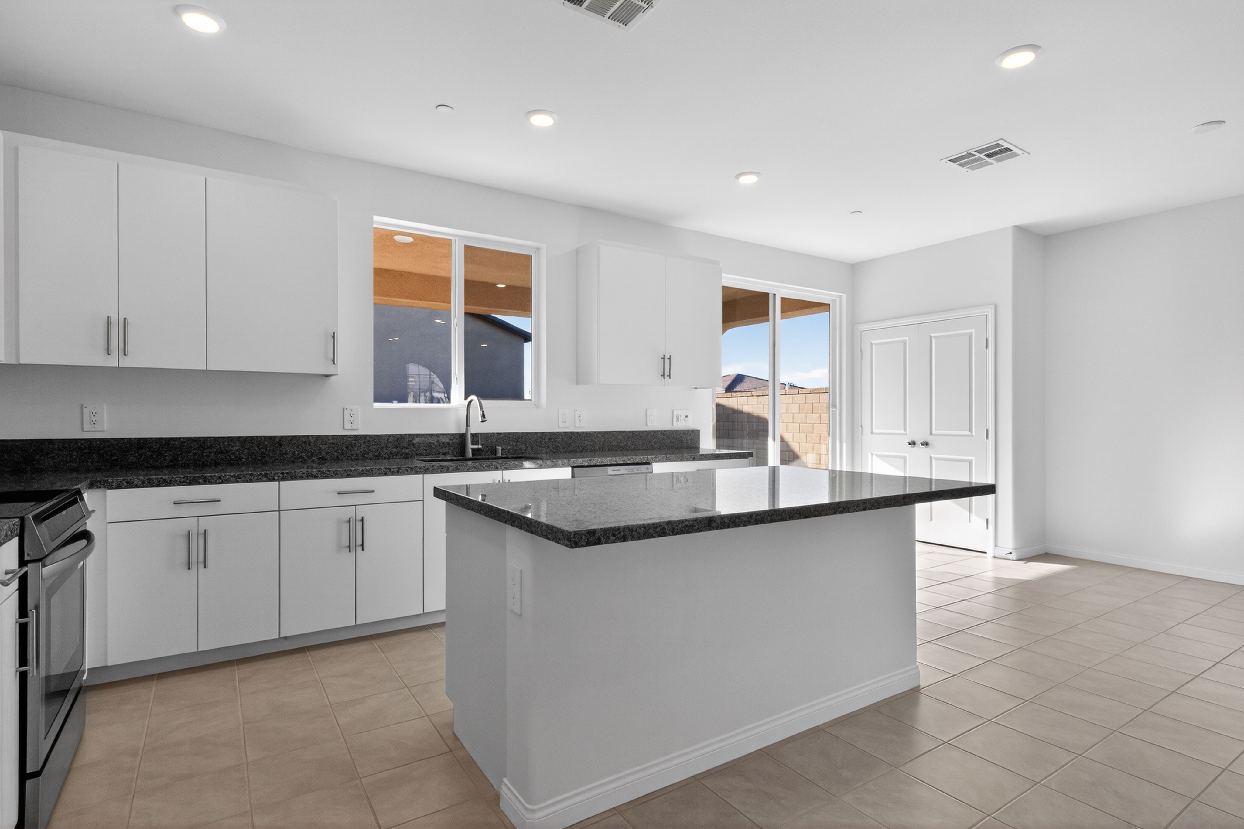 Ara Skyborne Residence3 12