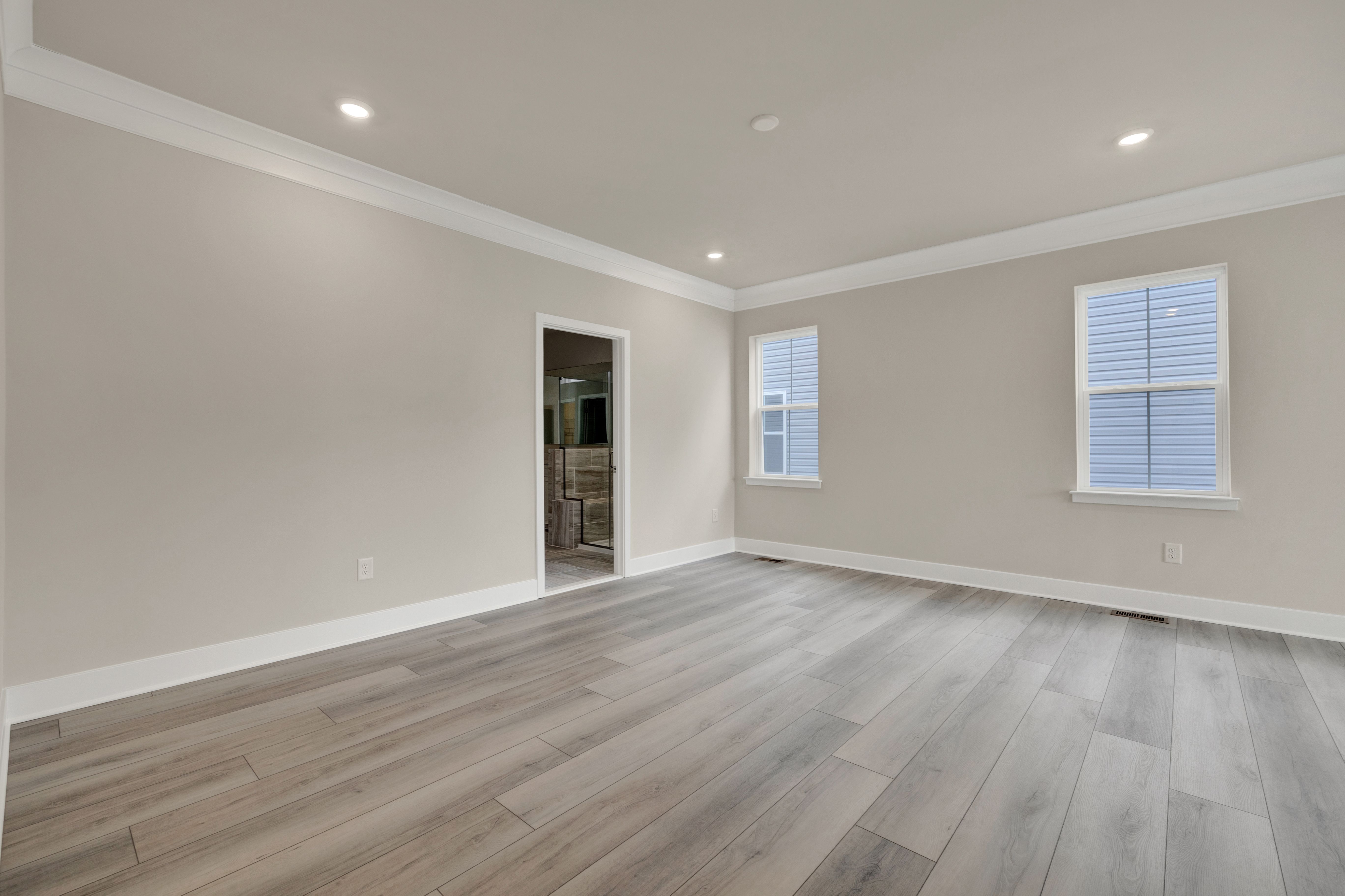 Plantation Lakes Dover Owners Suite 2of2