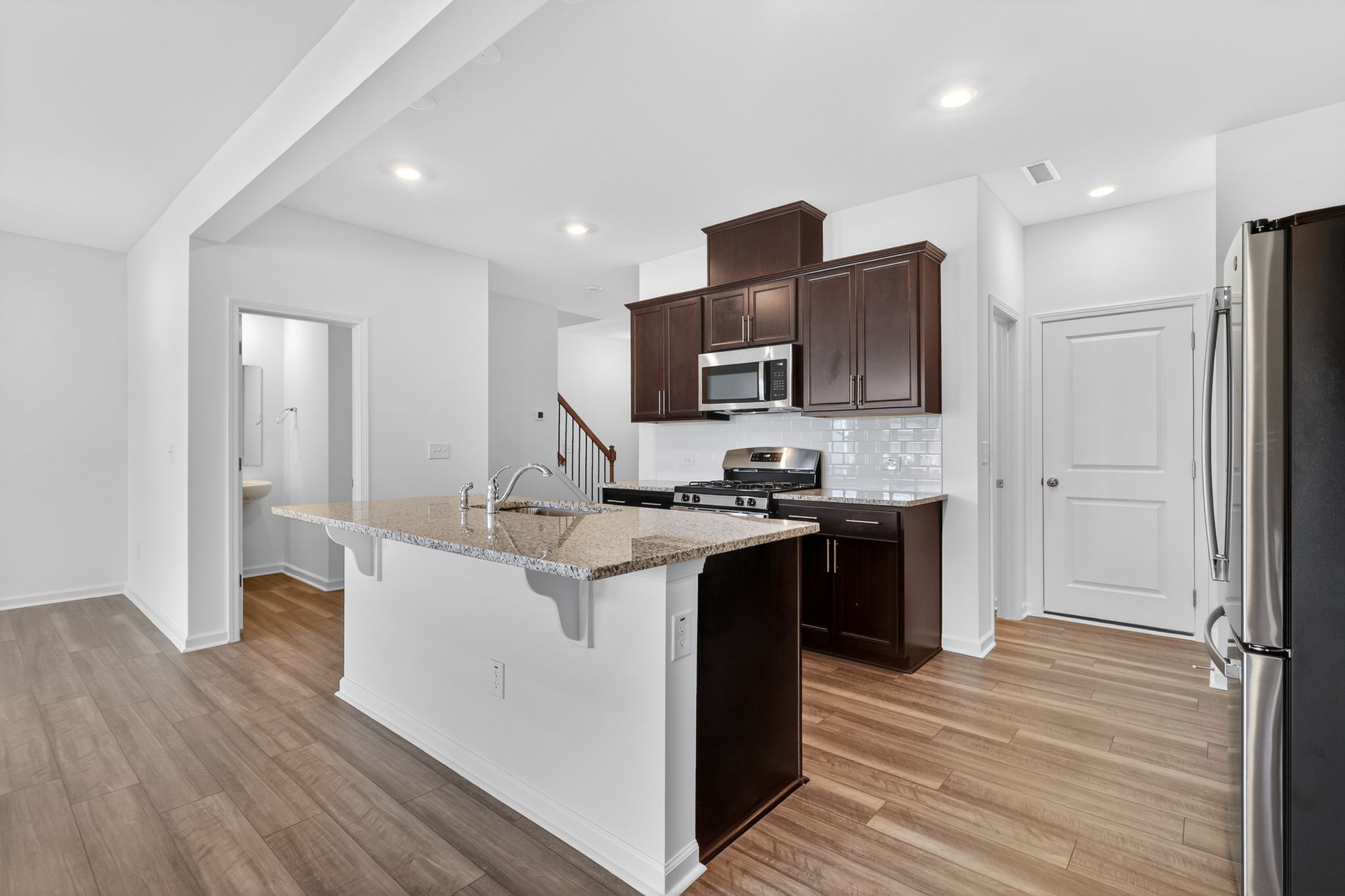 15 1119 Barred Owl Trl Kitchen  132