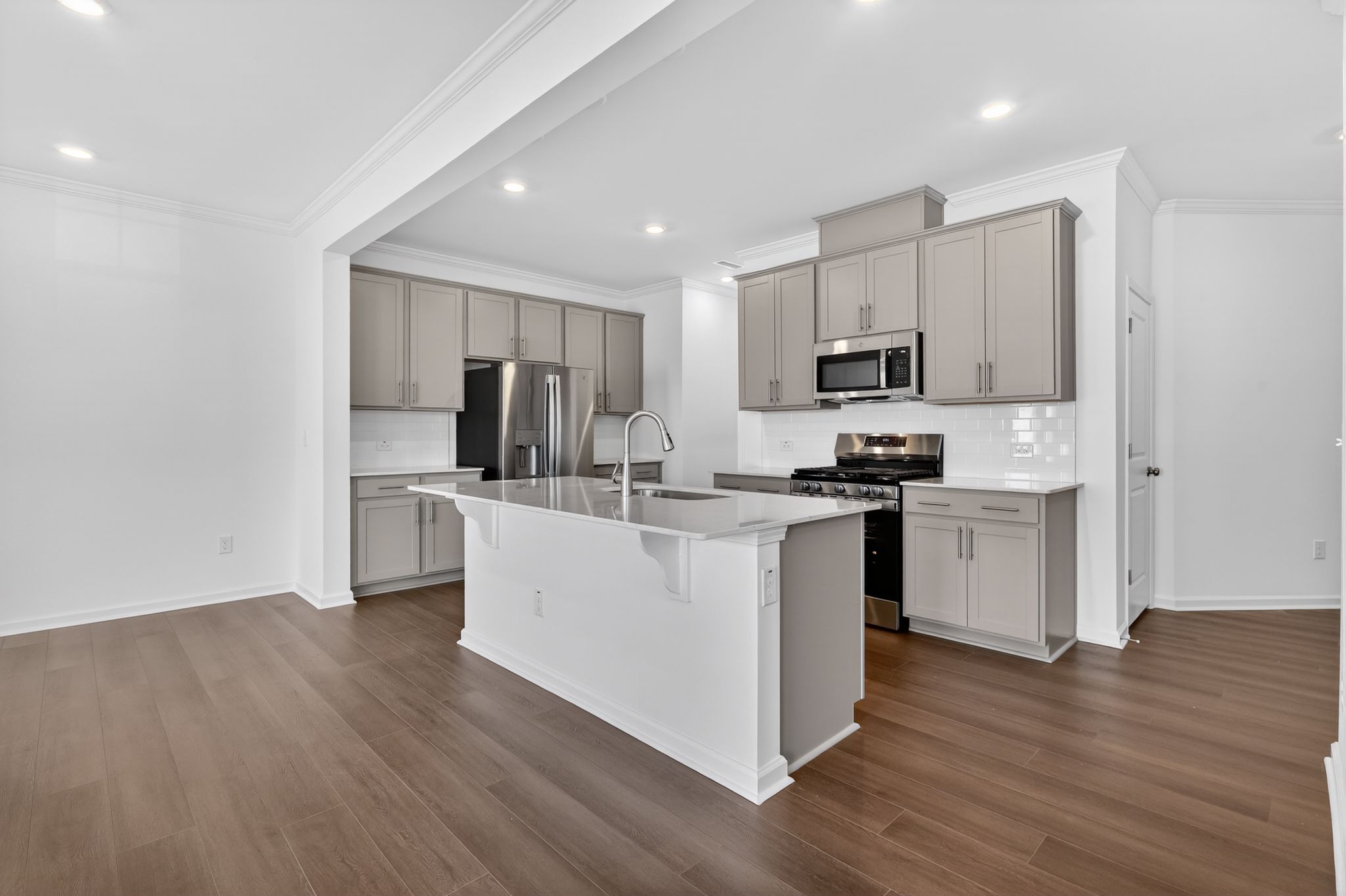 17 1113 Barred Owl Trl Kitchen  083