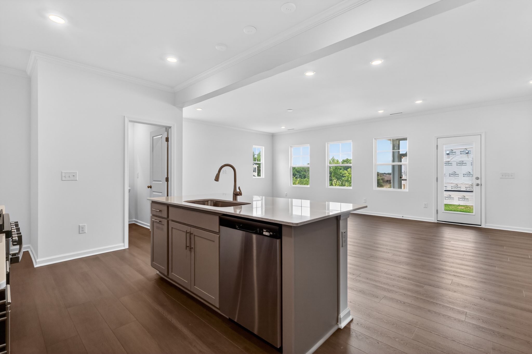 22 1113 Barred Owl Trl Kitchen  174