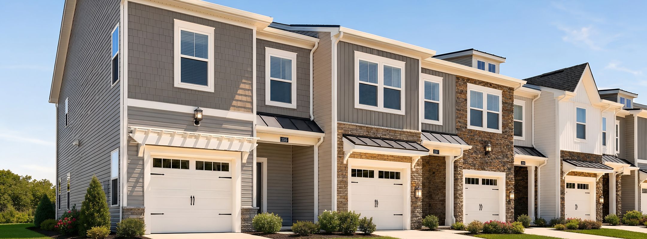 Villas Tides River Marsh Streetscape