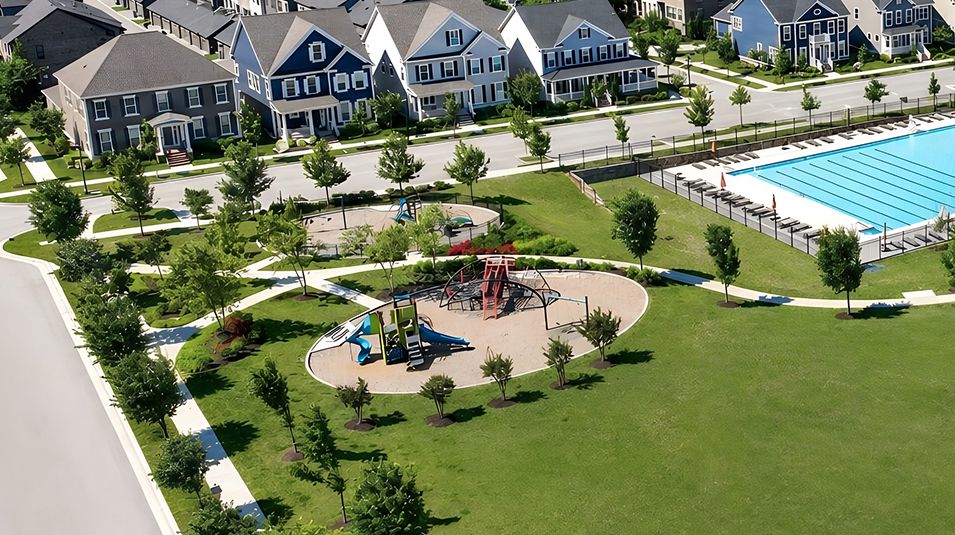 Greenleigh Amenity Pool 3of3