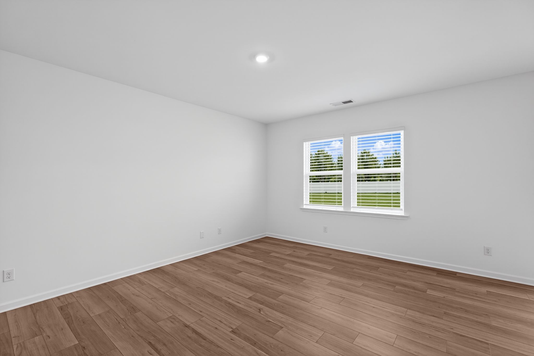 Crossvine Village Coleman 14