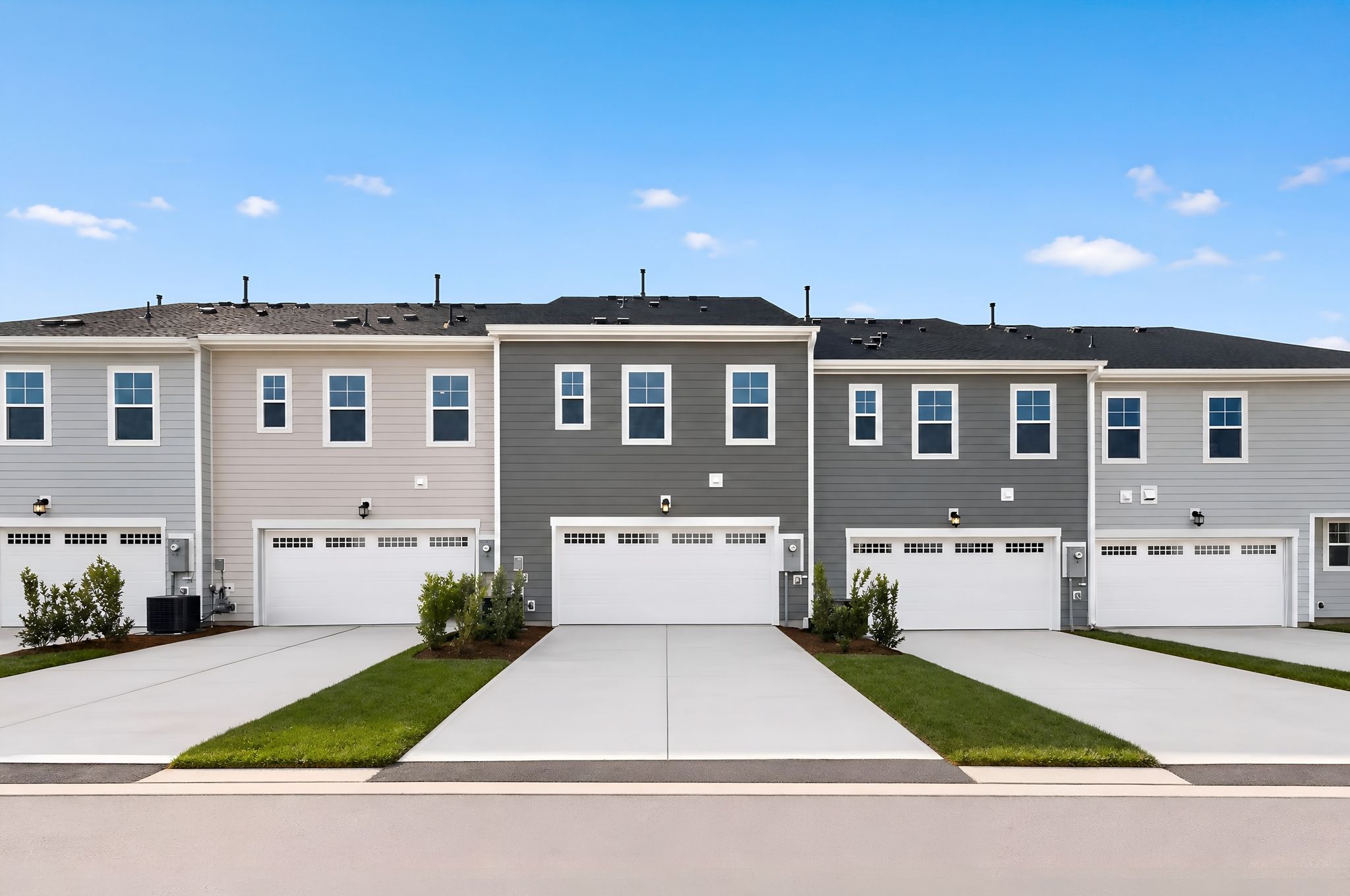 02 322 Marmalade Sky Ln Exterior Edit