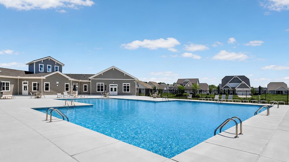 Acadia Landing Amenity Pool 2of5