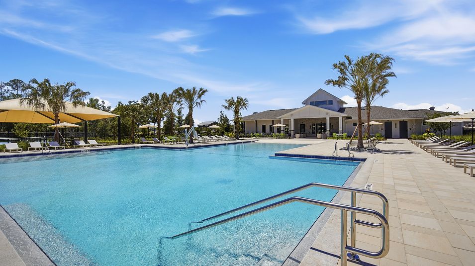 New Port Corners Amenity Pool 3of12