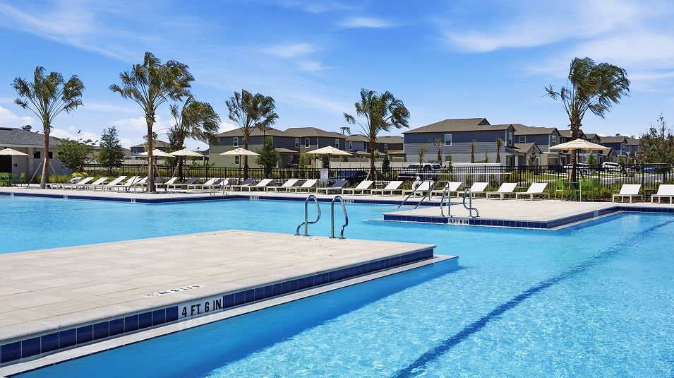 New Port Corners Amenity Pool 4of12