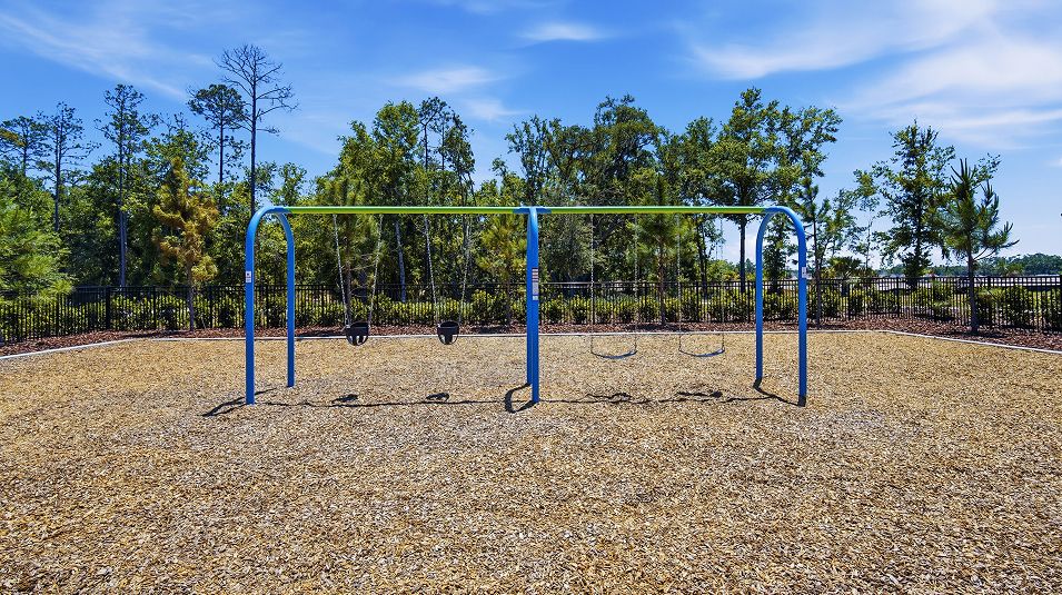 New Port Corners Amenity Playground 2of2